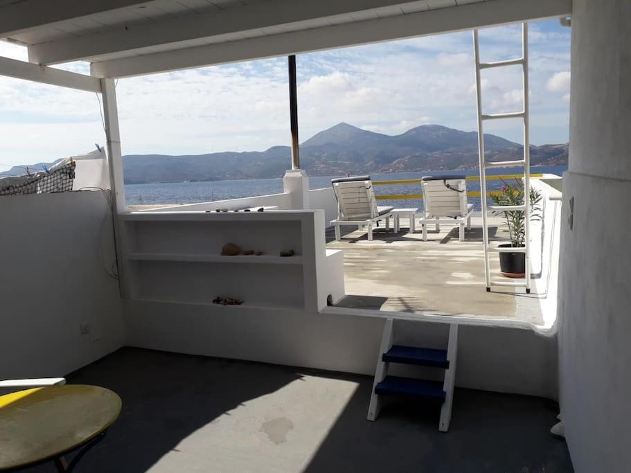 The Yellow Boat House Klima  ภายนอก รูปภาพ
